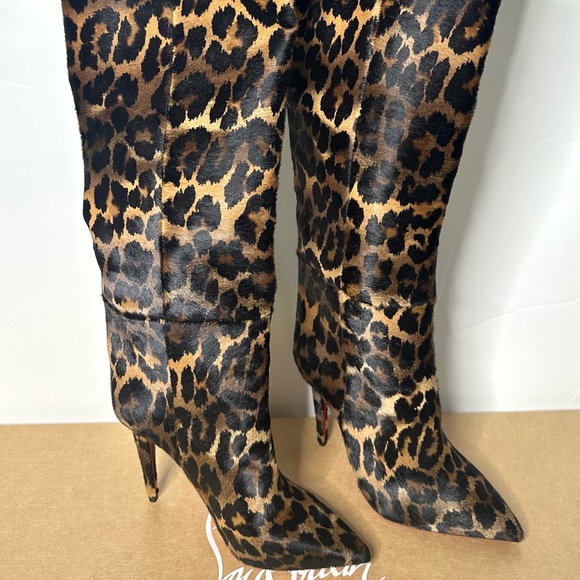 NWB Louboutin Astrilarge Botta 100 Leopard Print Pointed Toe Pony Boots 38.5 - Picture 11 of 15